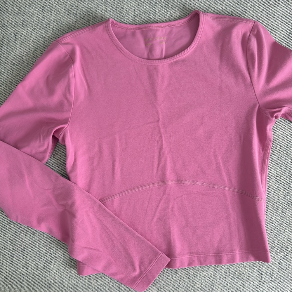 Aritzia Golden BUTTER Bound Longsleeve